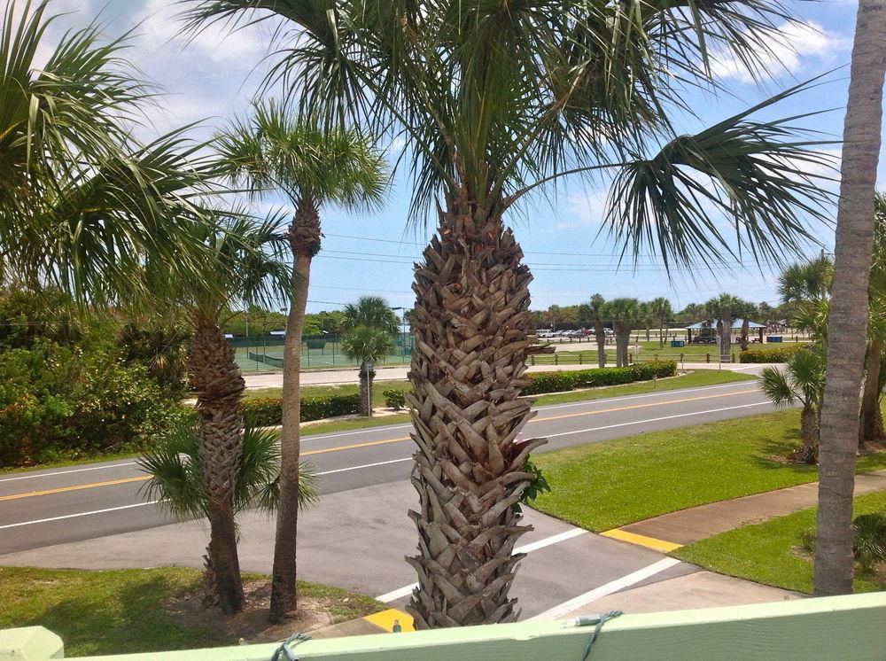 Mellon Patch Inn Port St. Lucie Exterior photo